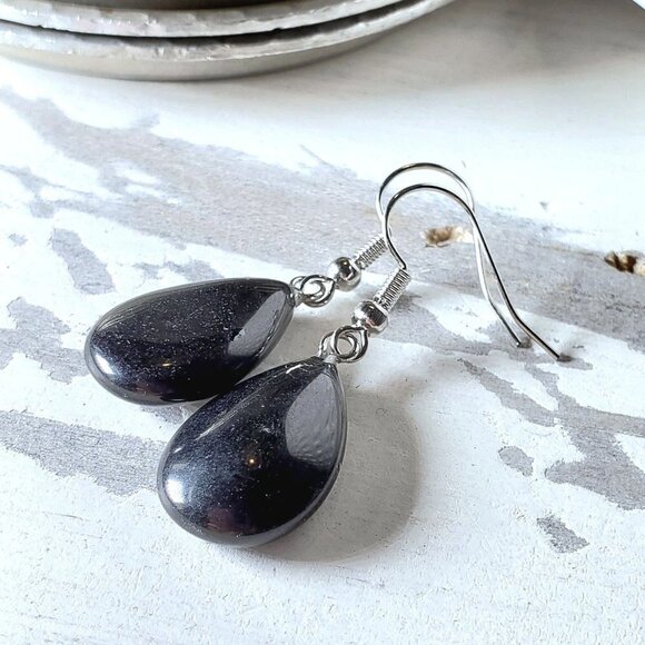 Onyx Gemstone Puffed Teardrop Handcrafted Black Silver Dangle Earrings - Picture 5 of 6